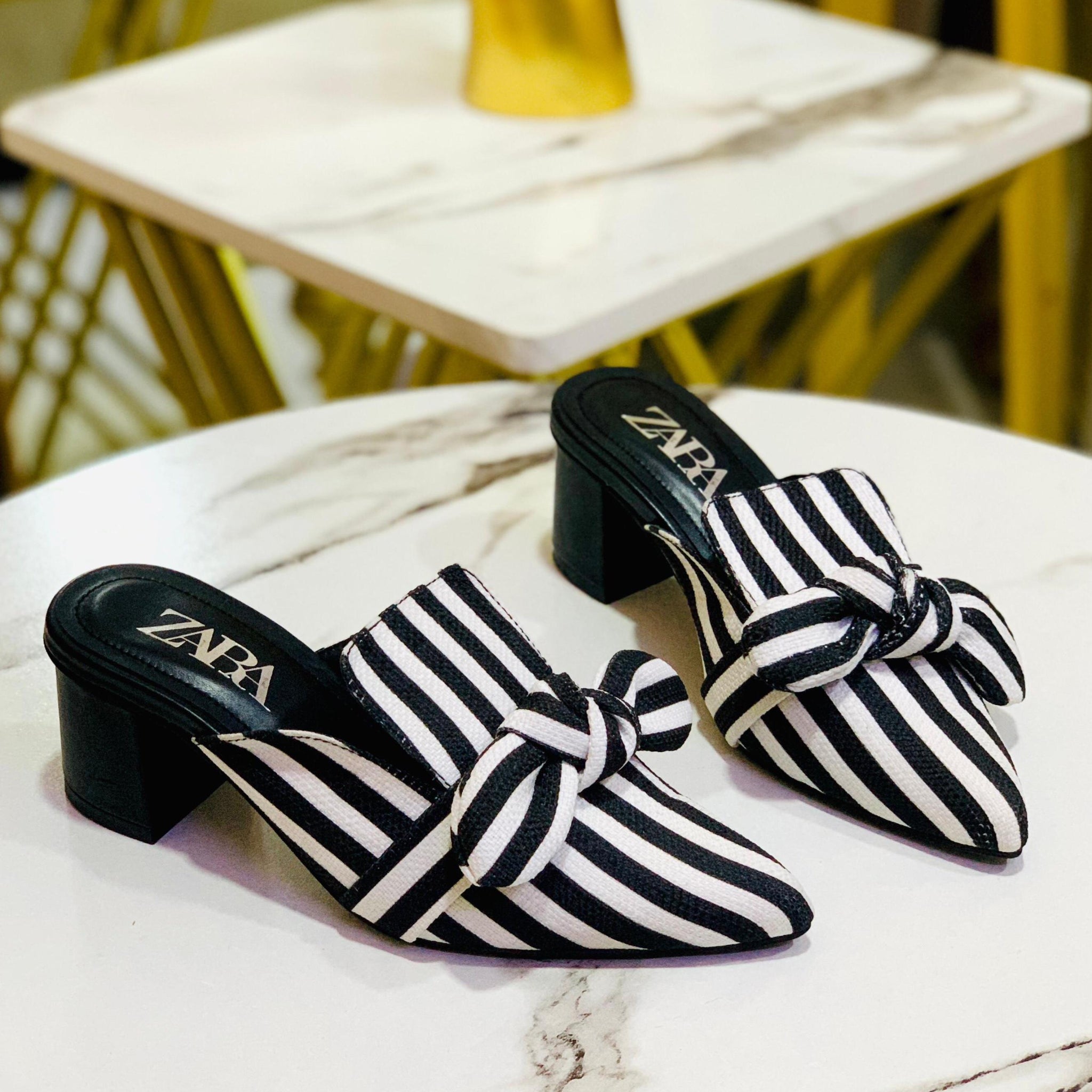 Zebra Knot Heel