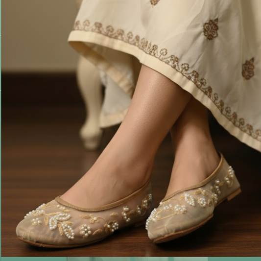 Naaz-e-Jaal Pumps
