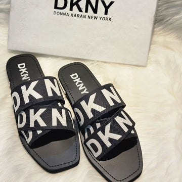 DKNY SLIPPERS BLACK