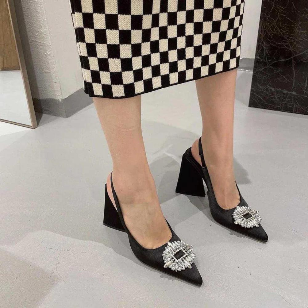 Triangle Heel Black