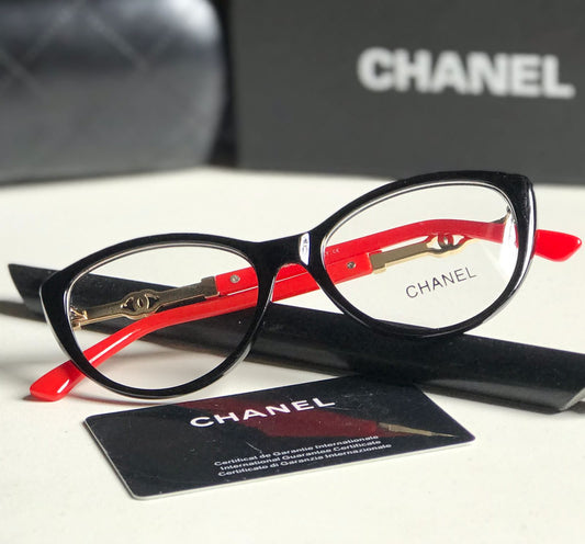 CHANEL Frams