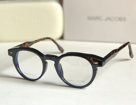 MARC JACOBS Frame