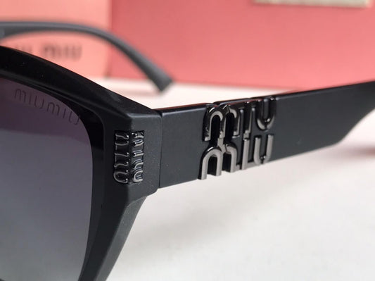 MIUMIU Sunglasses