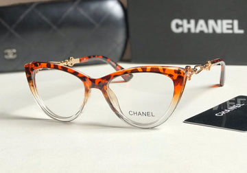 CHANEL Frams