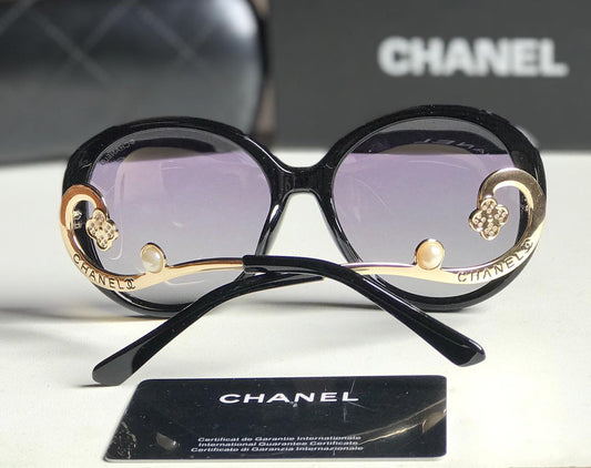 CHANEL Sunglasses