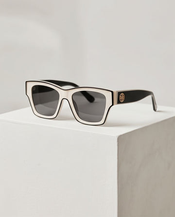 TORY BURCH Sunglasses