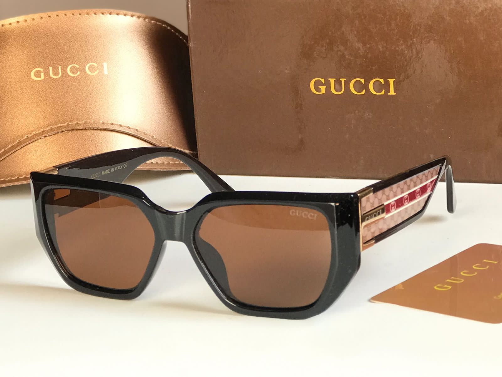 GUCCI sunglasses