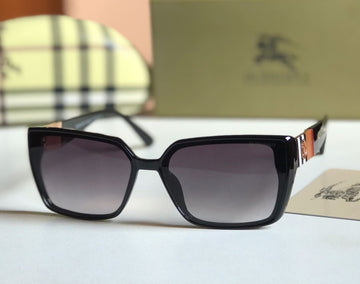 BURBERRY Sunglasses