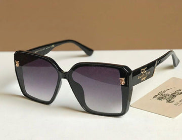 BURBERRY Sunglasses