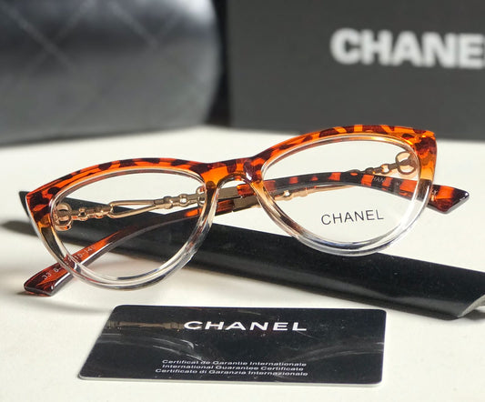 CHANEL Frams